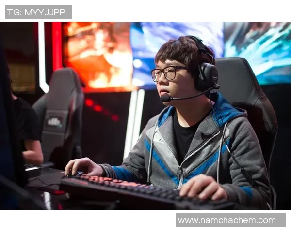 DOTA2战术演变解析：EDG如何在比赛中实现战略转型与胜利秘诀