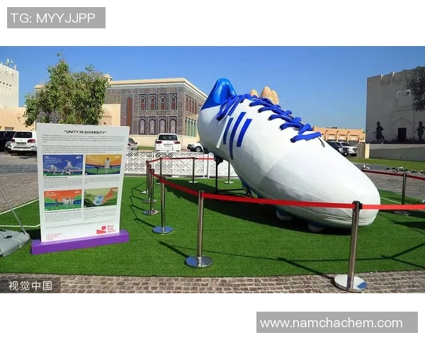 足球明星鞋包时尚潮流大揭秘让你领略球场外的独特魅力与风格